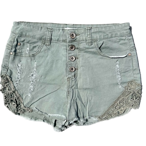 Ardene Army Green High  Waisted Shorts Size Medium Ladies - Picture 1 of 5